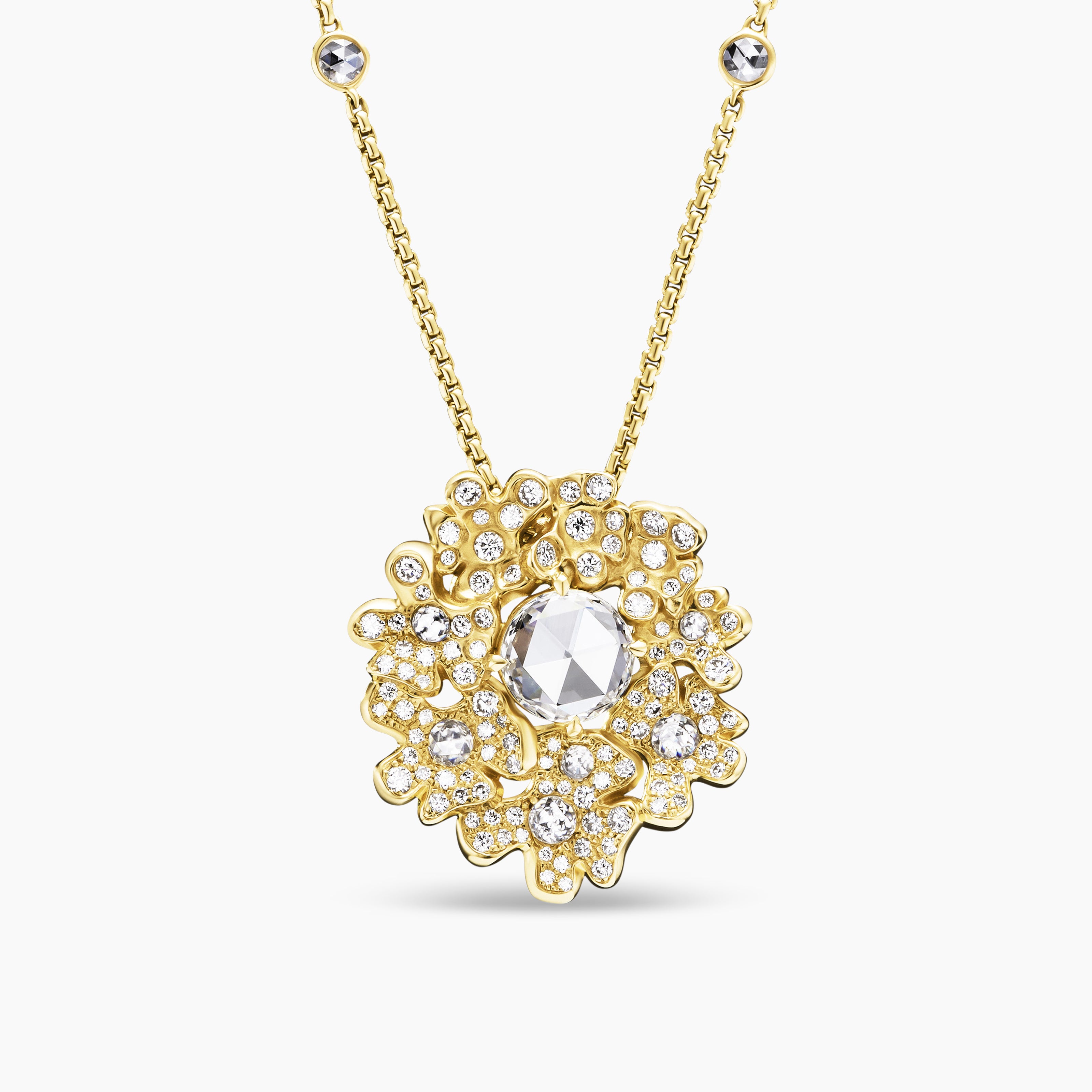 Womens Petals Cluster Pendant Necklace in Yellow Gold with Diamonds