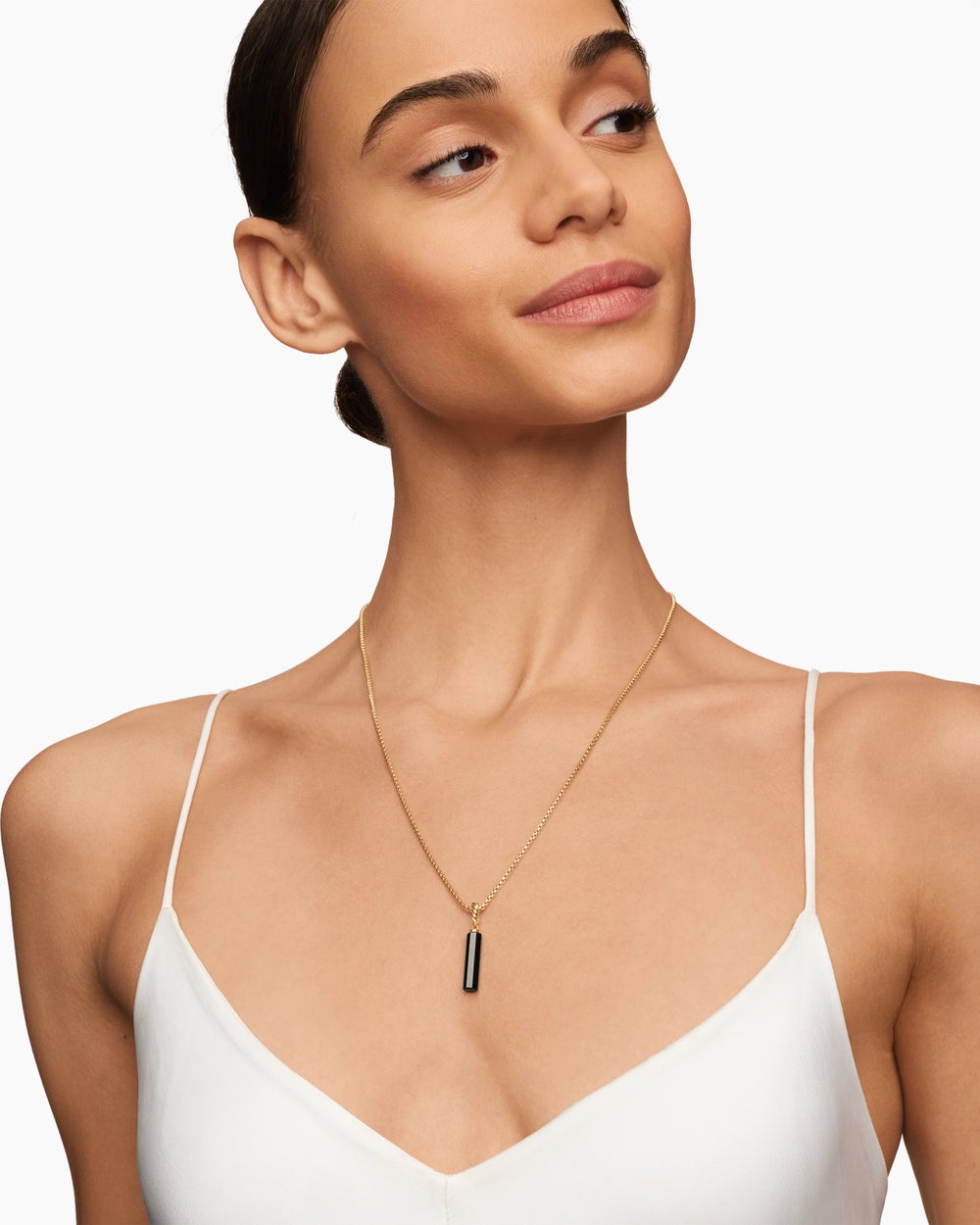 Womens Barrel Amulet with Black Onyx and 18K Yellow Gold, 20mm