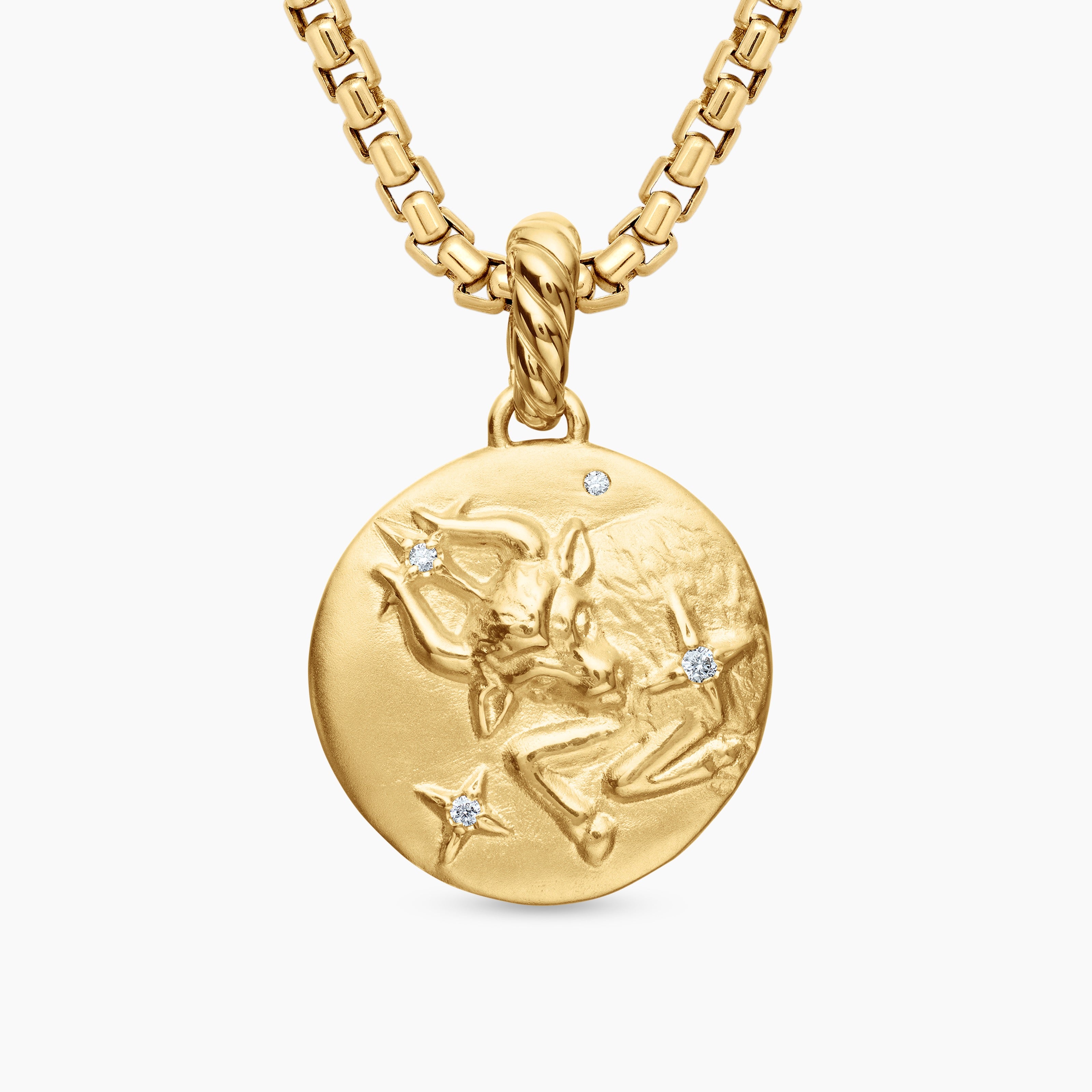 Womens Taurus Amulet in 18K Yellow Gold with Diamonds, 19mm