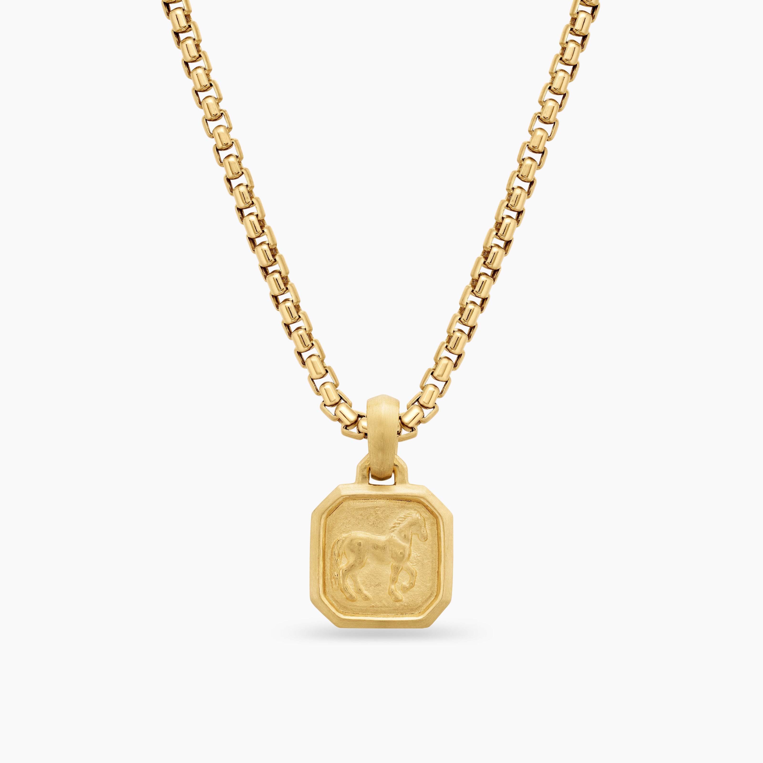Womens Petrvs&reg; Horse Amulet in 18K Yellow Gold, 13.4mm