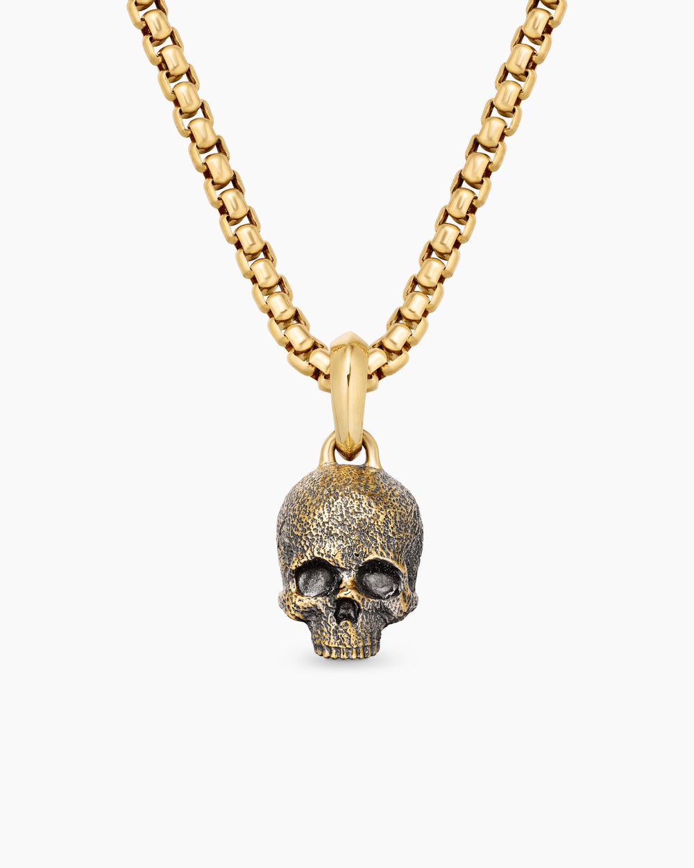 Mens Memento Mori Skull Amulet in 18K Yellow Gold, 16mm
