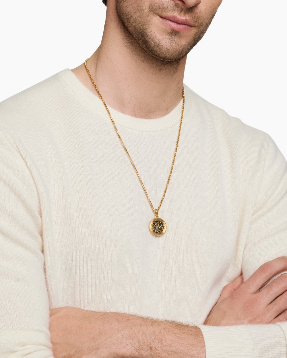 Mens St. Christopher Amulet in 18K Yellow Gold, 26.5mm