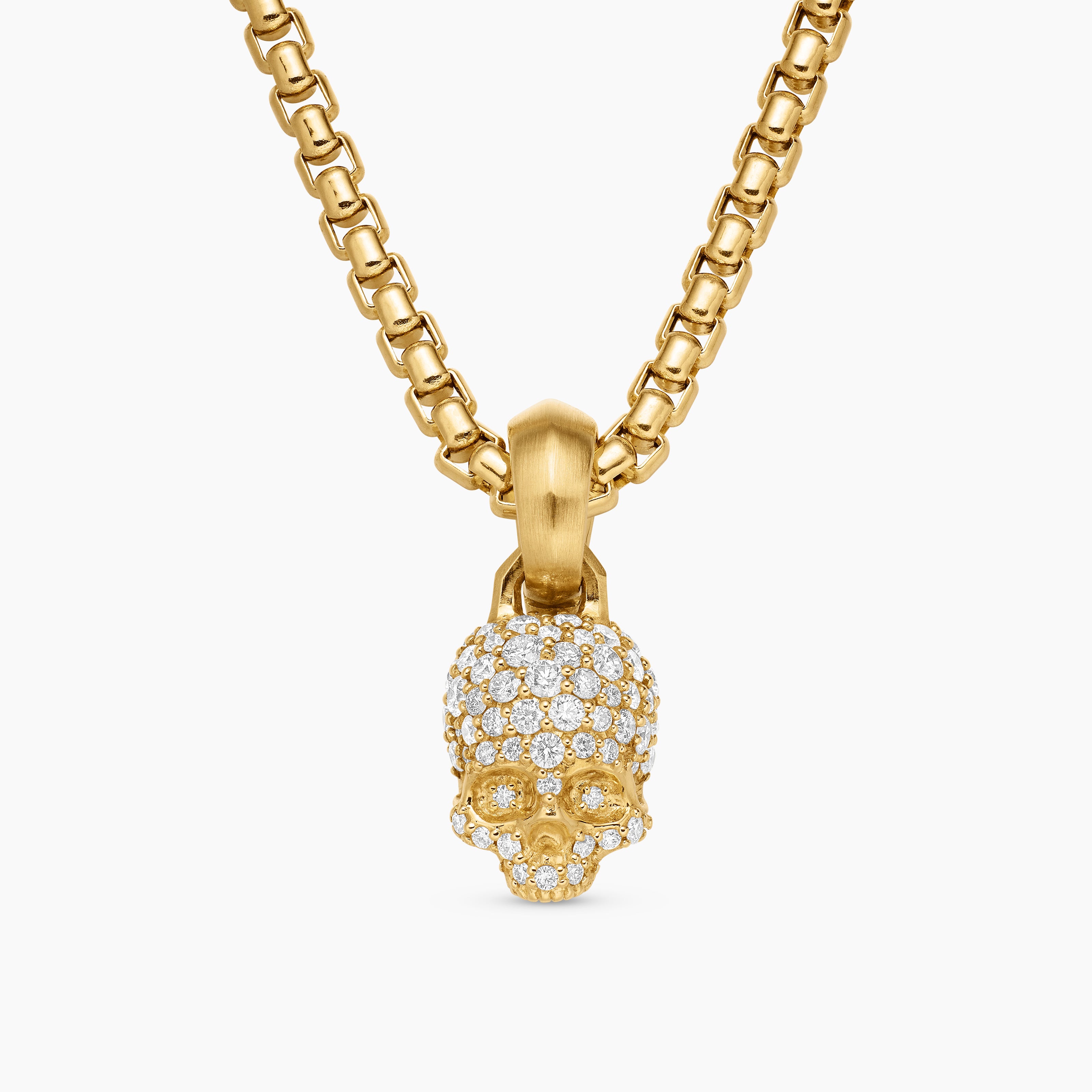 Womens Skull Amulet with Full Pav&eacute; Diamonds and 18K Yellow Gold, 14mm