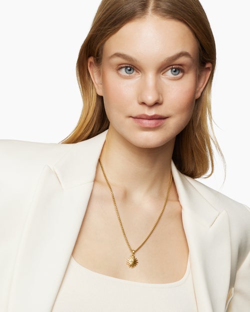 Womens Starburst Charm in 18K Yellow Gold, 21.5mm