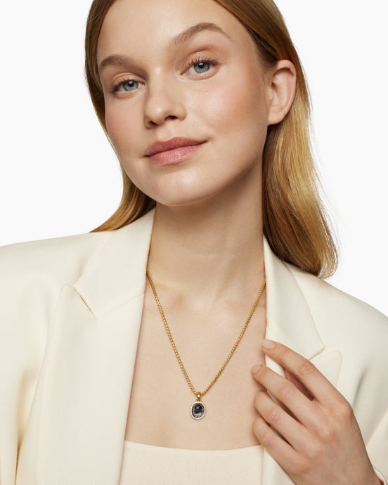 Petrvs® Scarab Amulet in 18K Yellow Gold with Black Mother of Pearl and Diamonds, 16.3mm