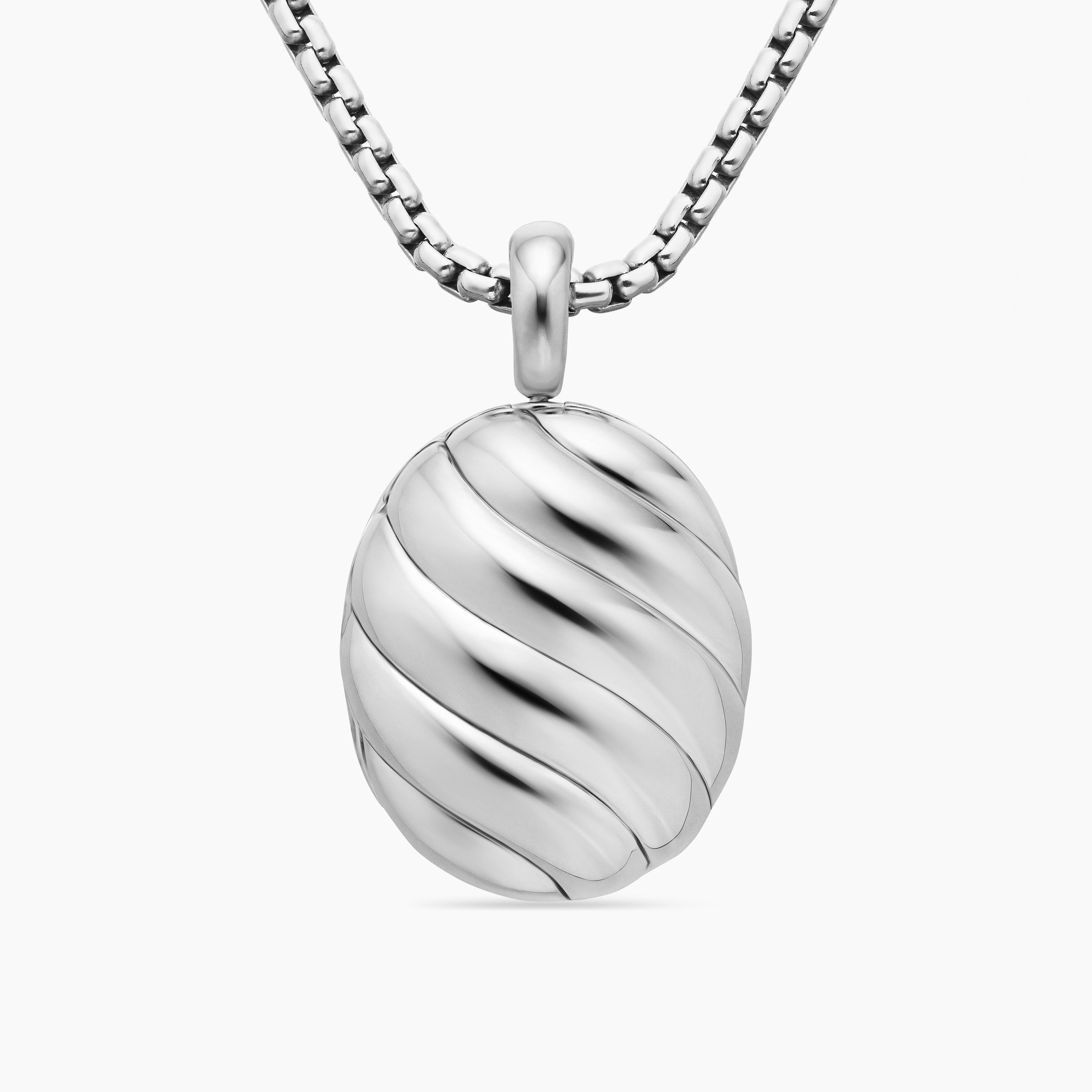 Womens Sculpted Cable Locket in Sterling Silver, 27mm