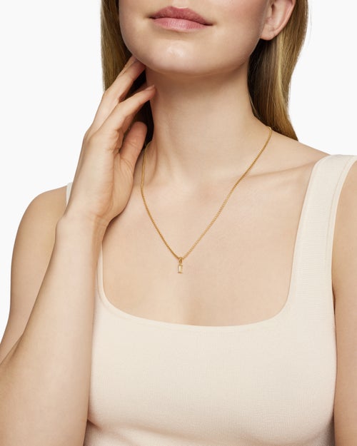 Womens Pavé Initial Pendant in 18K Yellow Gold with Diamond I