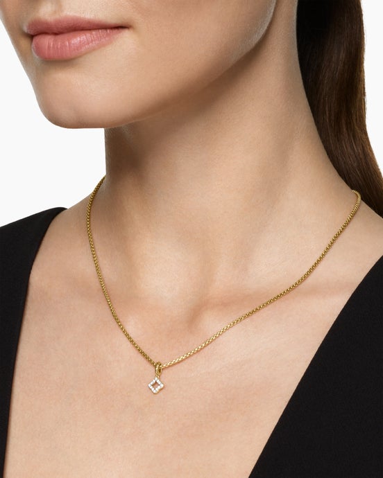 Micro Pavé Quatrefoil Amulet in 18ct Yellow Gold with Diamonds, 7.4mm