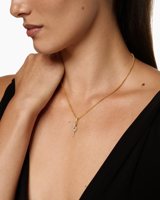 Snake Amulet in 18K Yellow Gold with Emeralds and Diamonds, 23.5mm