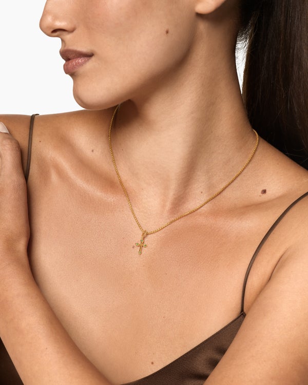 Petite Gothic Cross Amulet in 18K Yellow Gold with Emeralds, 15.2mm