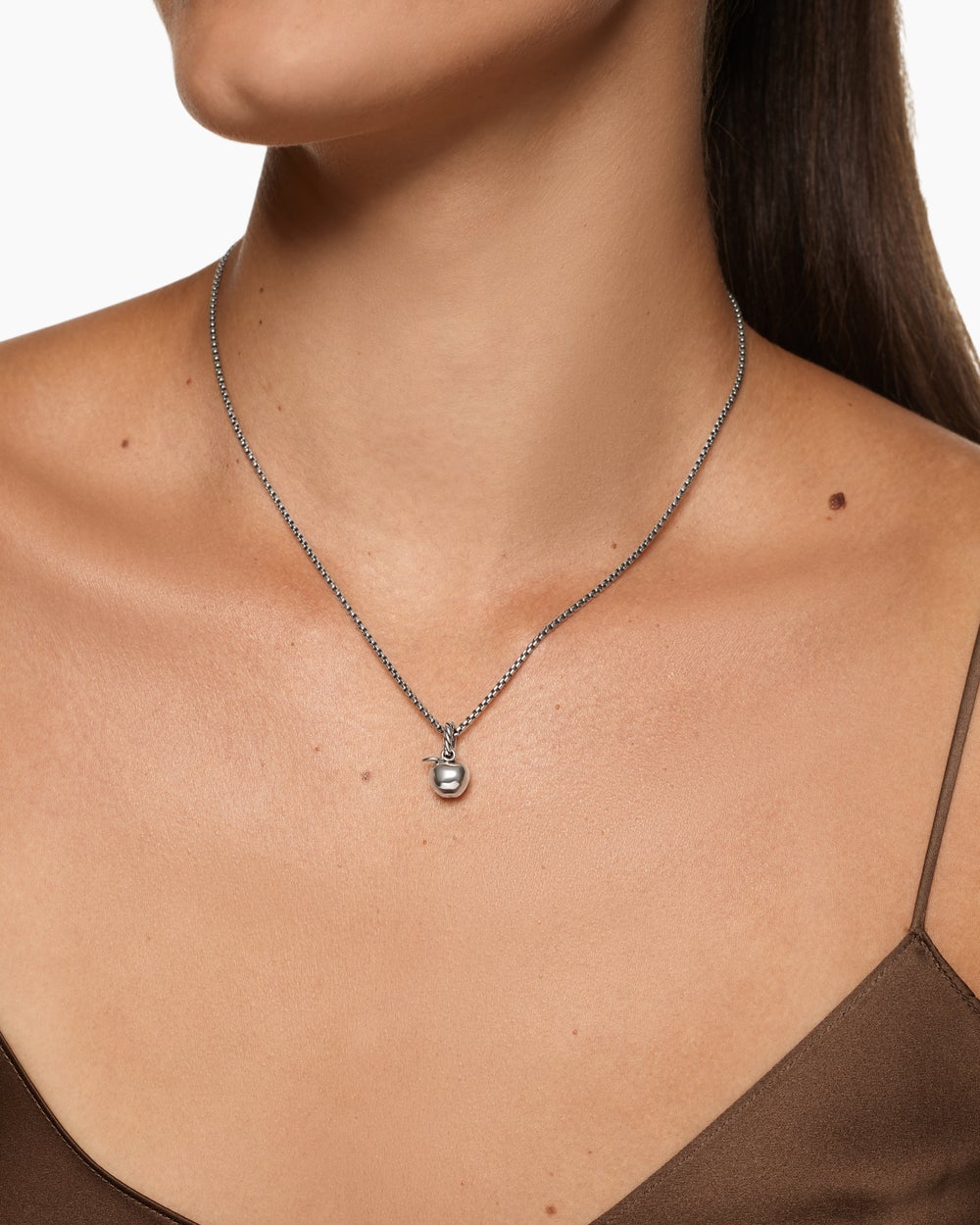 Womens Petite Apple Amulet in Sterling Silver, 10mm