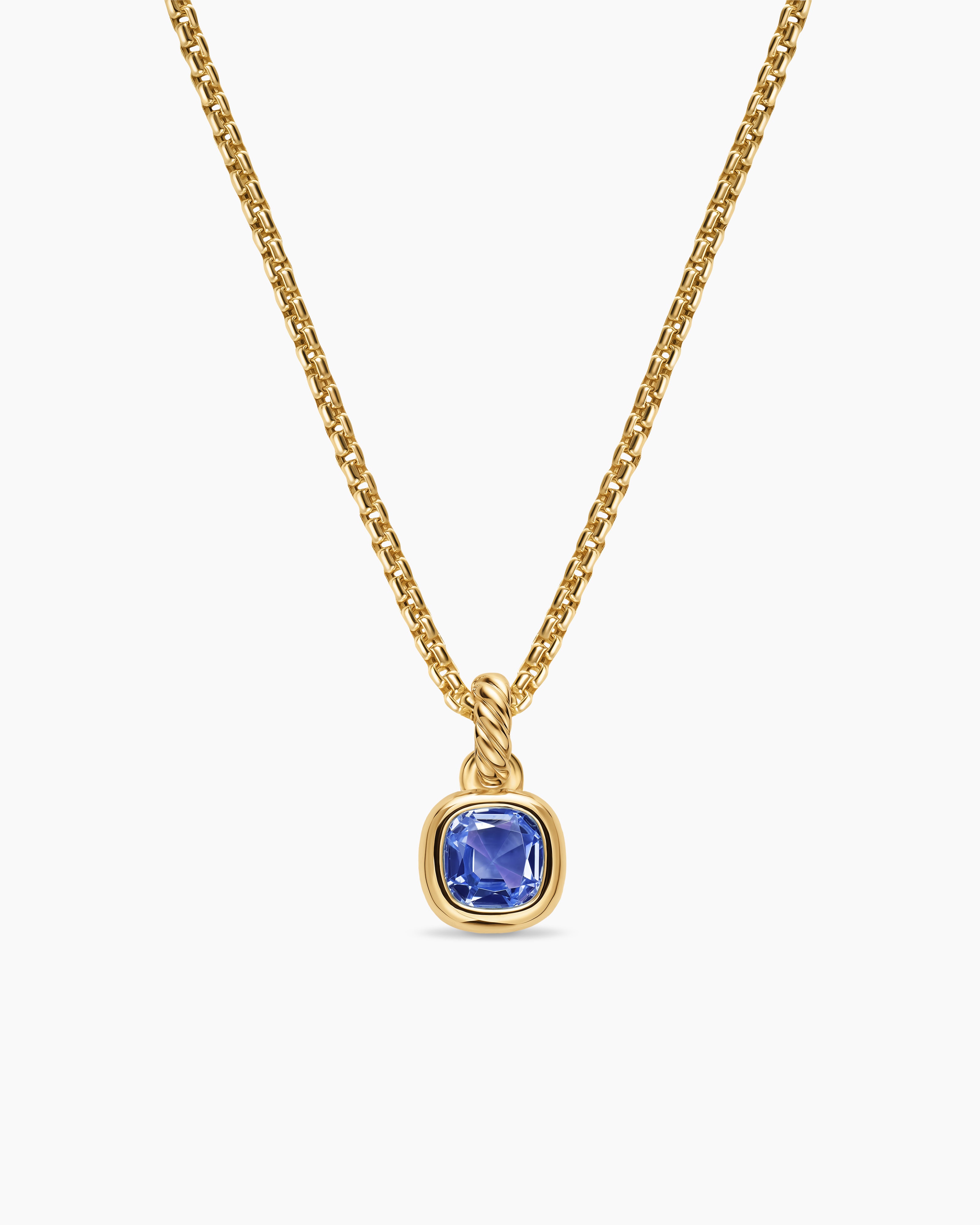 Womens Mini Cushion Cut Amulet in 18K Yellow Gold with Tanzanite, 5.5mm