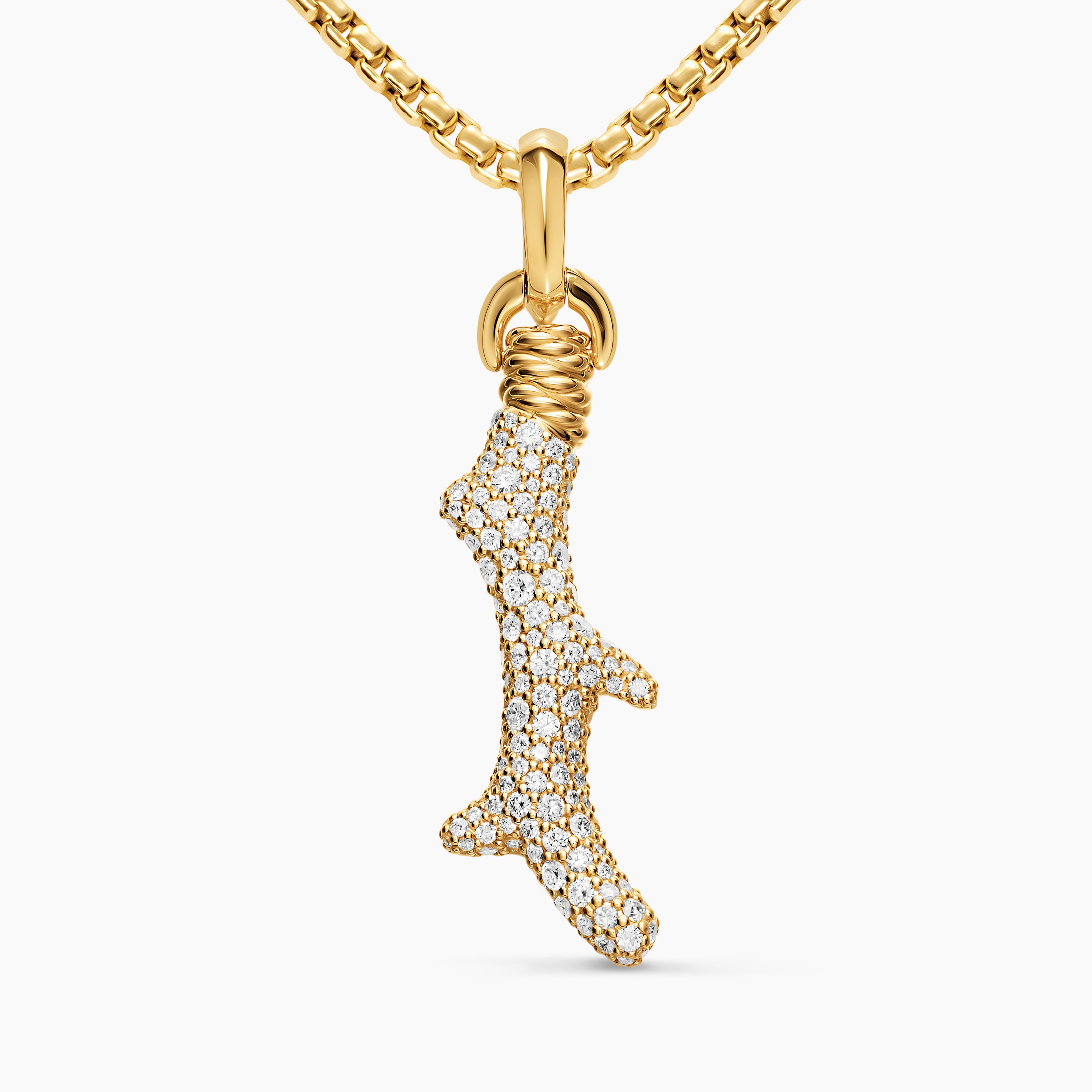 Womens Pav&eacute; Coral Amulet in 18K Yellow Gold with Diamonds, 35mm