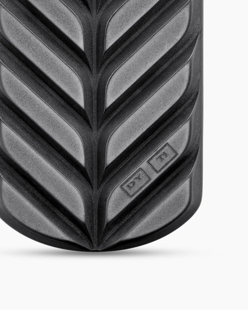 Mens Chevron Tag in Black Titanium with Diamonds, 35mm
