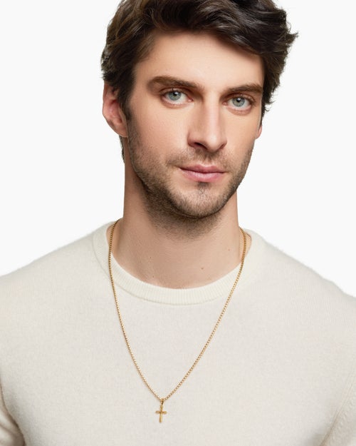 Mens Cross Amulet in 18ct Yellow Gold, 19mm