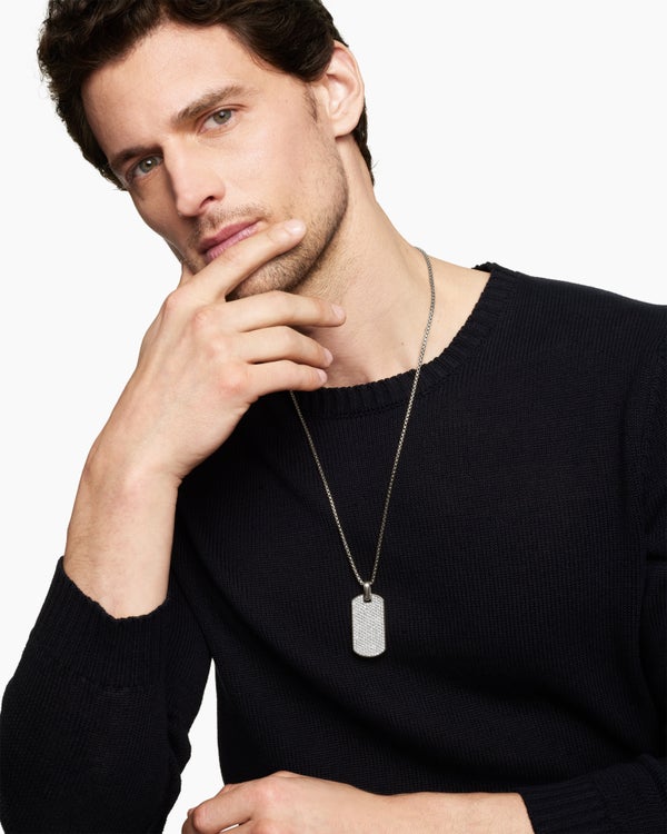 Médaille à chevrons en argent sterling avec diamants, 42 mm