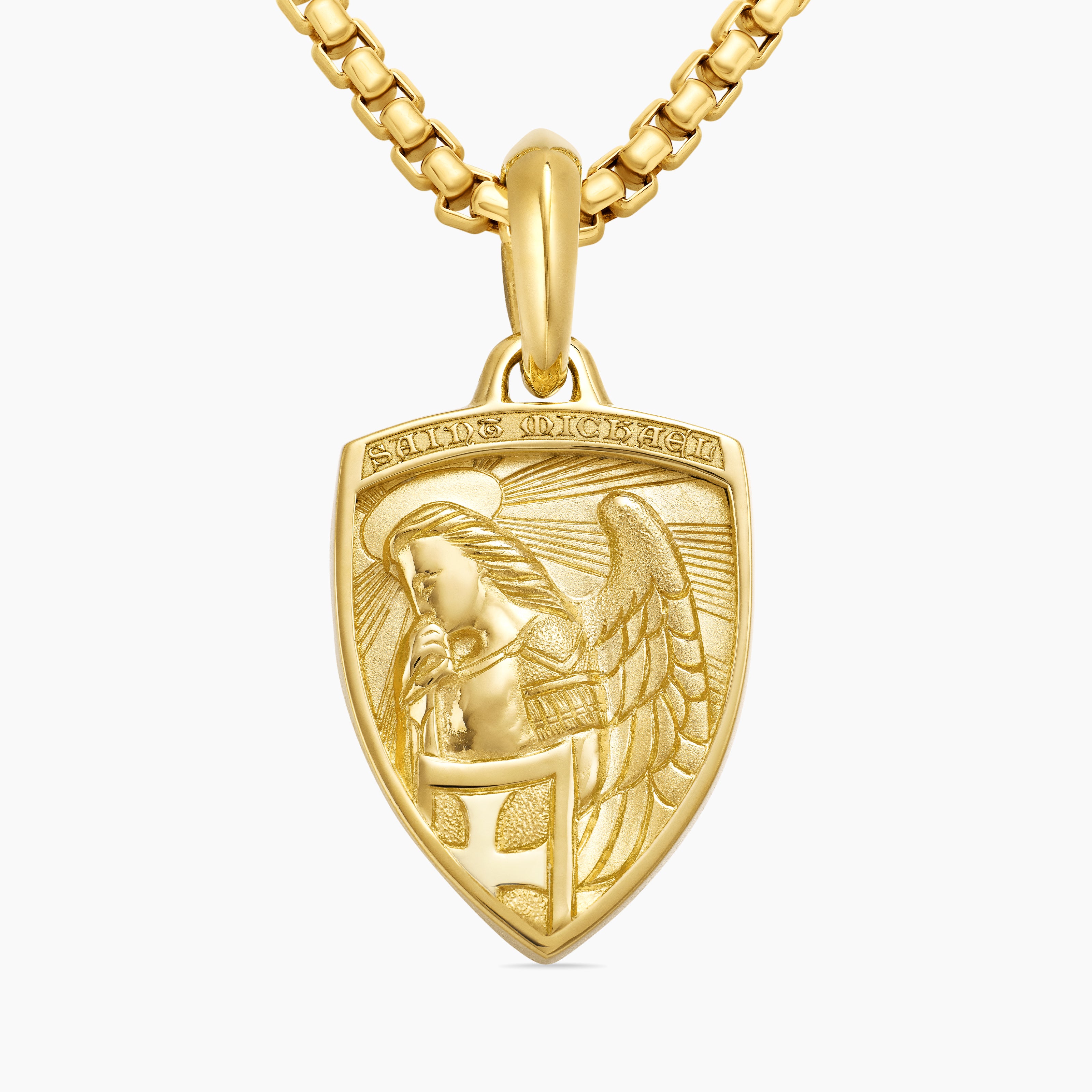 Mens St. Michael Amulet in 18K Yellow Gold, 26mm