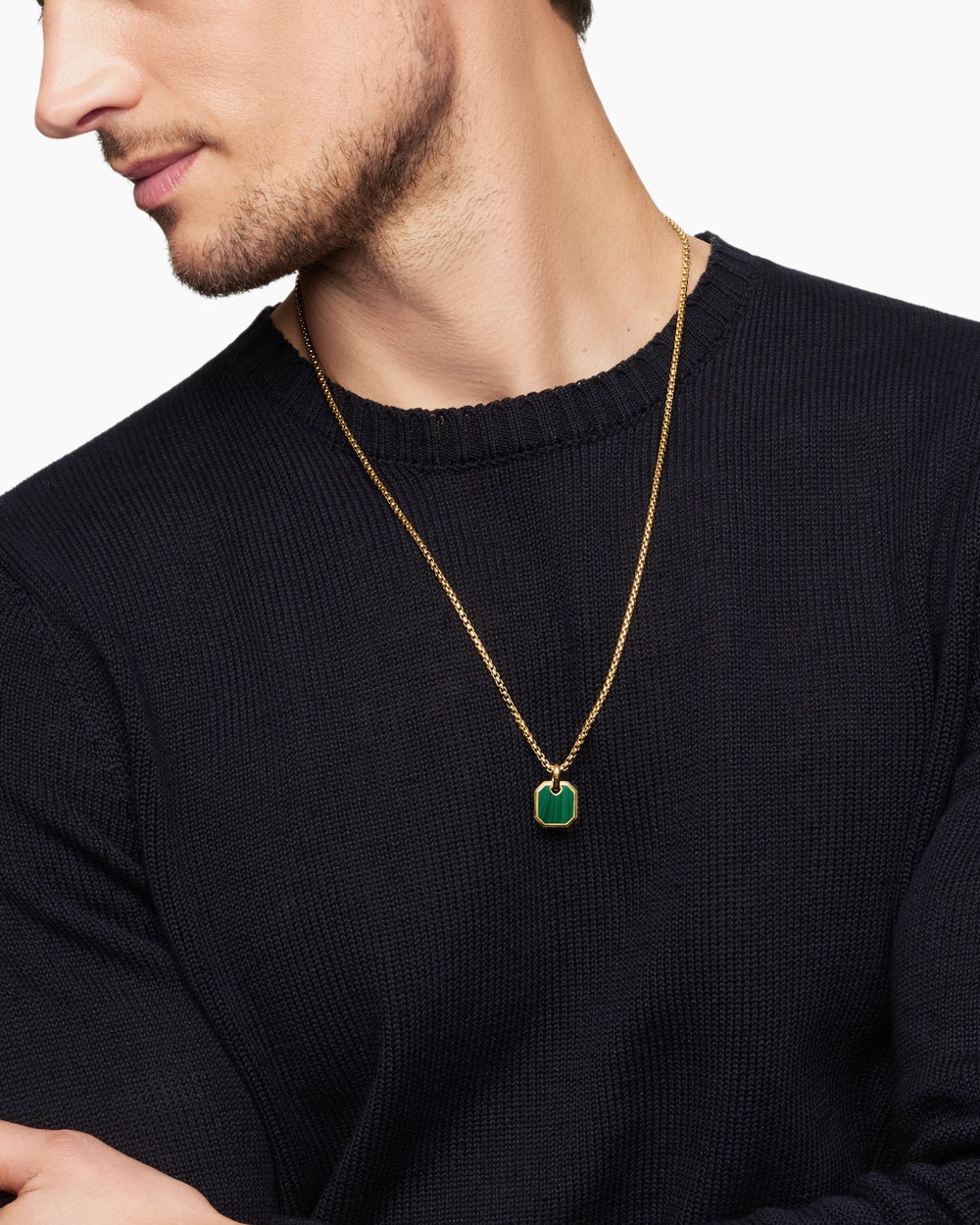 Mens Octagonal Amulet in 18K Yellow Gold with Malachite, 15mm