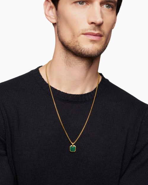 Mens Octagonal Amulet in 18K Yellow Gold with Malachite, 15mm