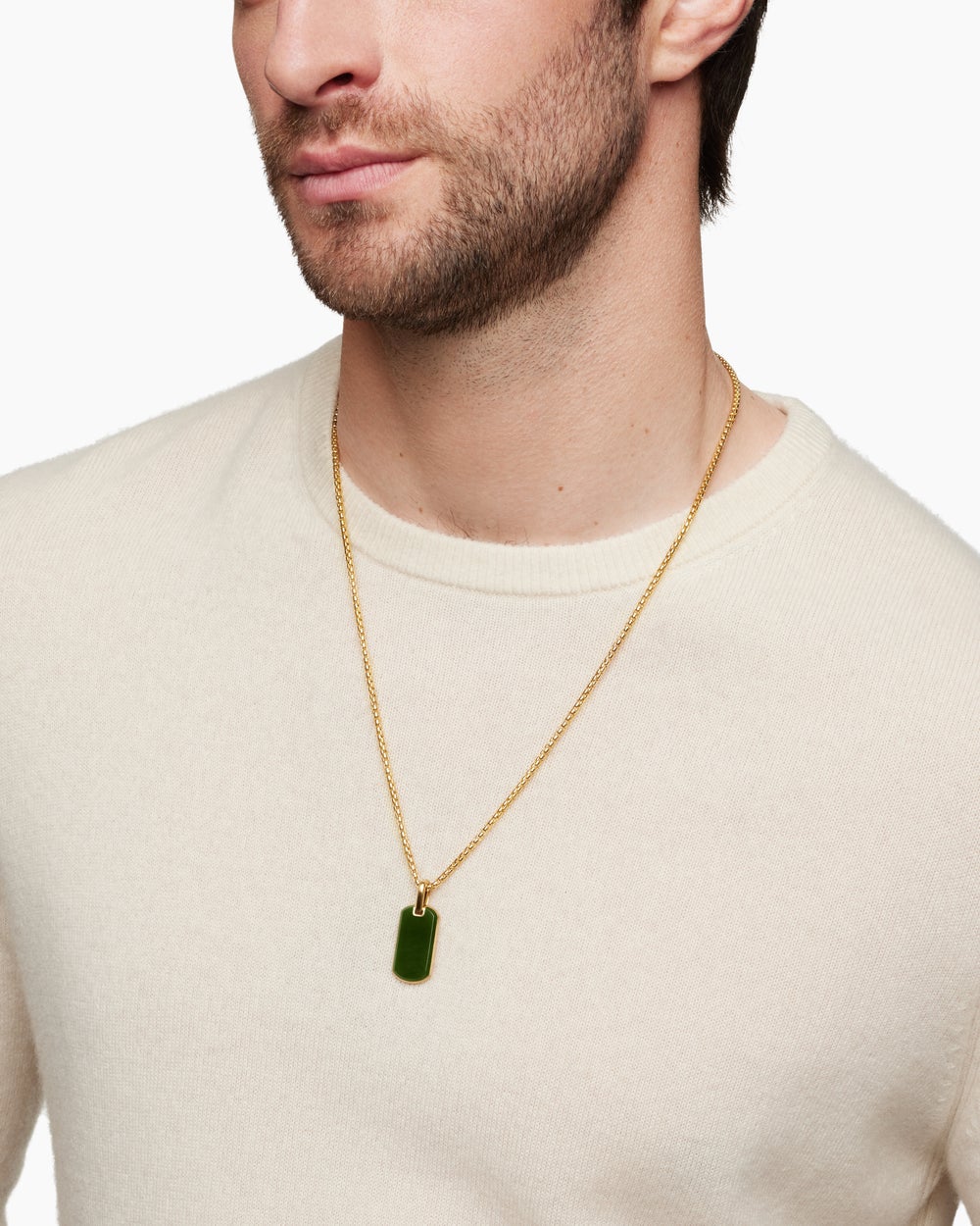 Médaille Chevron en or jaune 18 carats avec jade néphrite, 27 mm homme