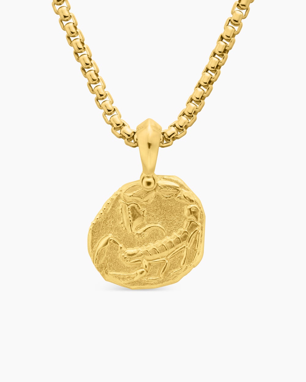 Amulette Scorpion en or jaune 18 carats, 17 mm homme