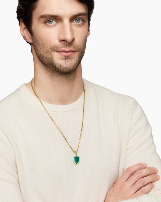 Shield Amulet in 18K Yellow Gold, 27mm