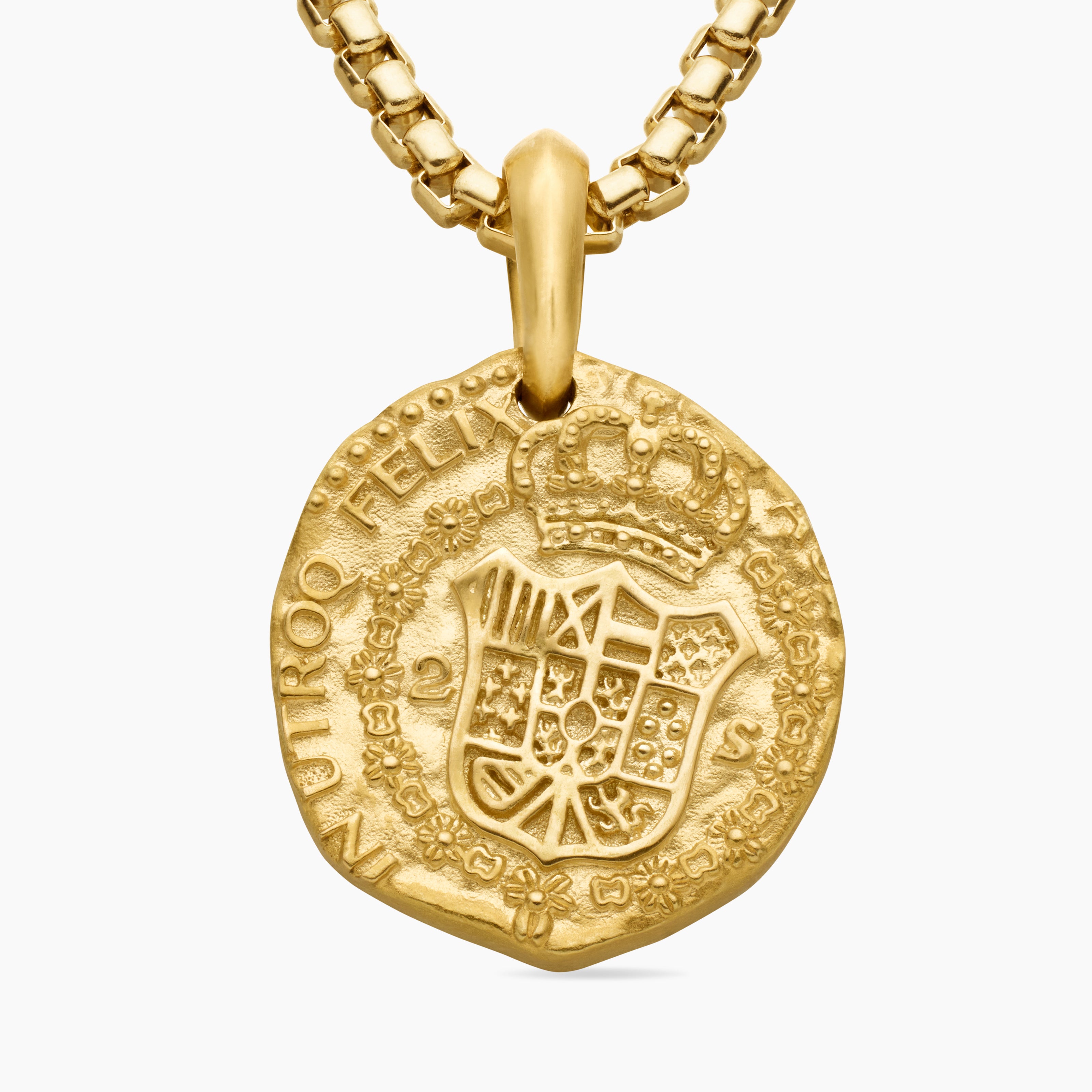Mens Shipwreck Coin Amulet  in 18K Yellow Gold, 21mm