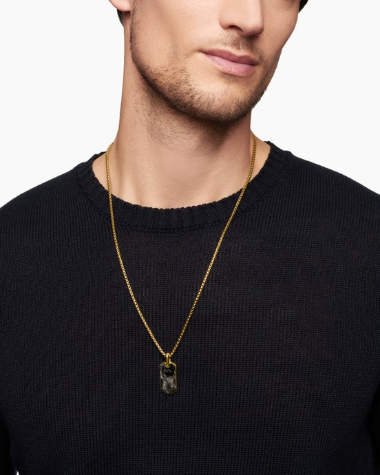 Streamline® Tag in 18K Yellow Gold with Forged Carbon, 27mm