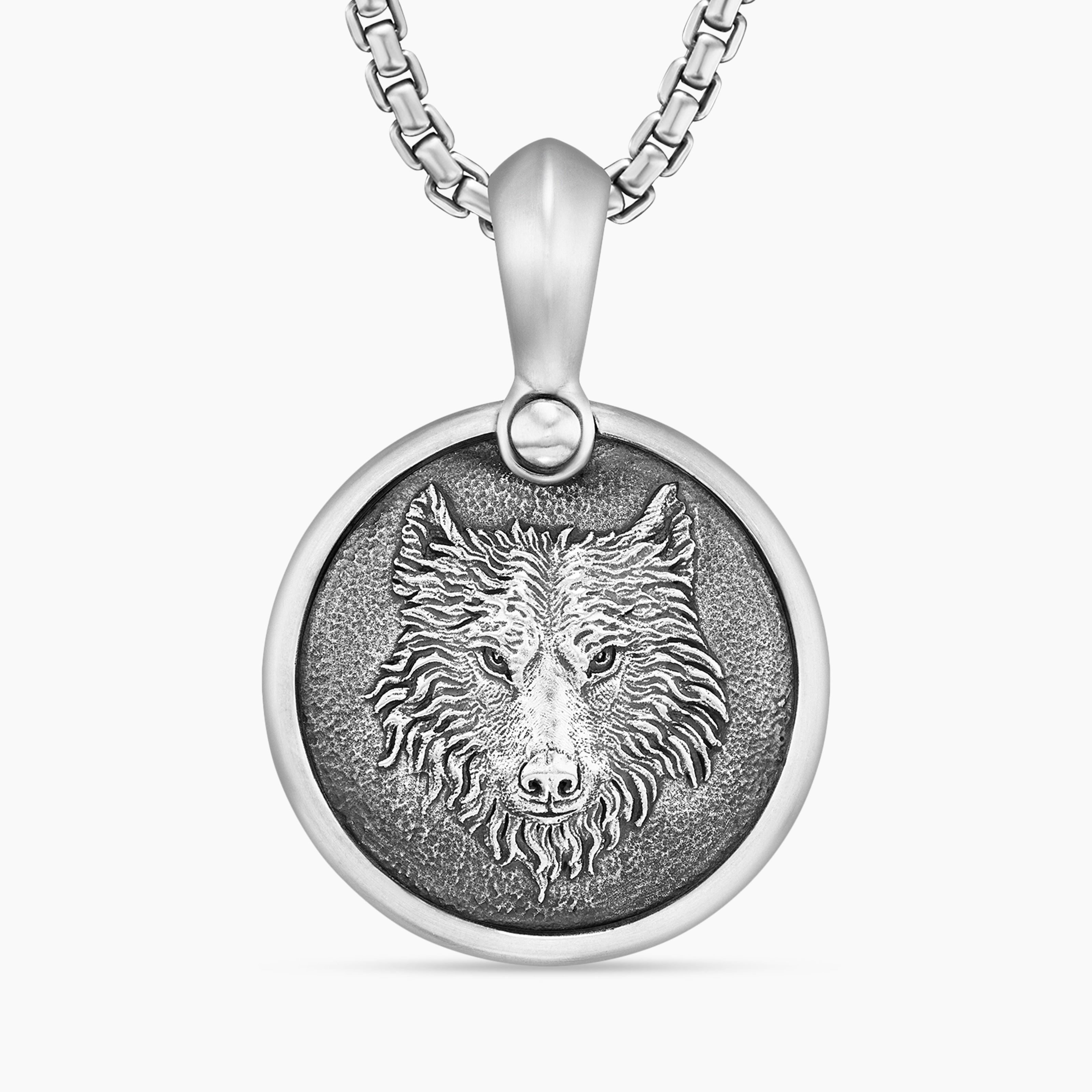 Mens Petrvs&reg; Wolf Amulet in Sterling Silver, 21mm