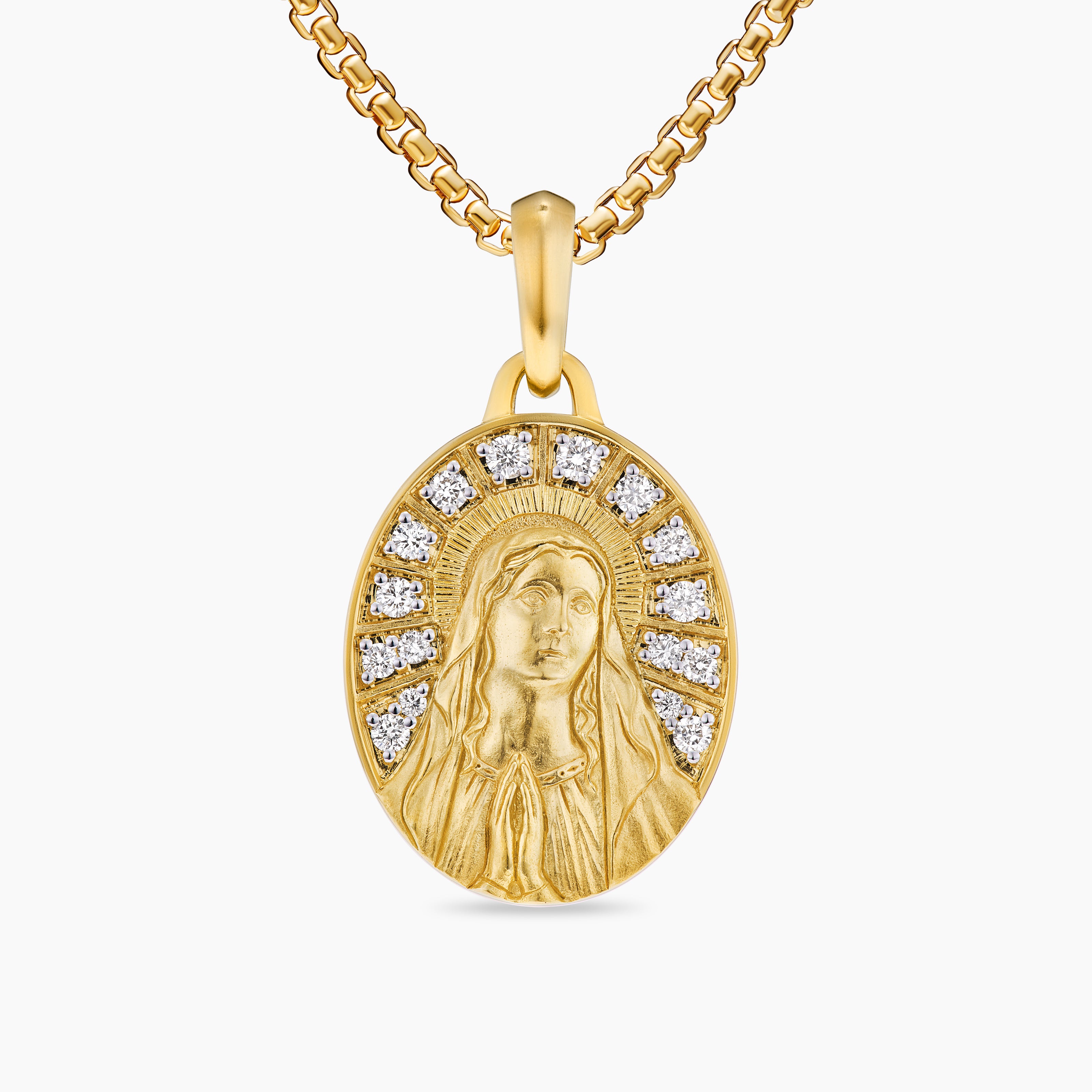 Mens Mary Amulet in 18K Yellow Gold with Diamonds, 20mm