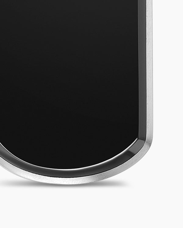 Médaille Chevron en argent sterling avec onyx noir, 21 mm