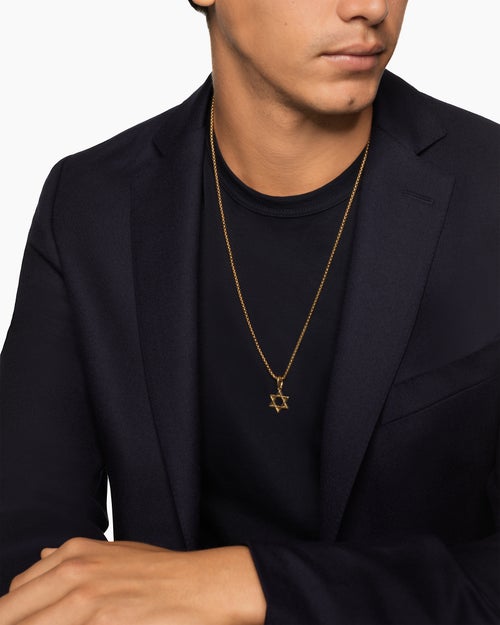 Mens Star of David Pendant in 18K Yellow Gold, 19mm
