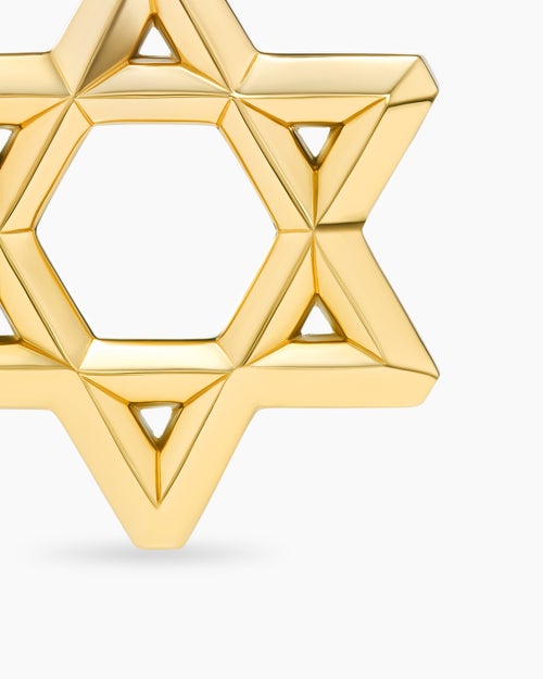Mens Star of David Pendant in 18K Yellow Gold with Diamonds, 19mm