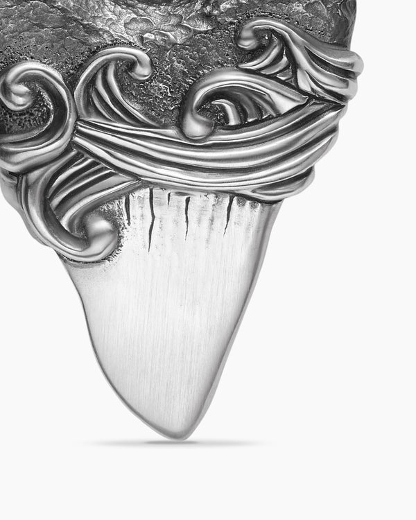 Waves Shark Tooth Amulet in Sterling Silver with 18K Yellow Gold, 25mm