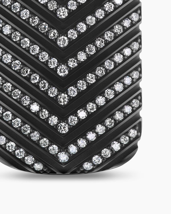 Médaille Chevron en titane noir avec diamants, 34 mm