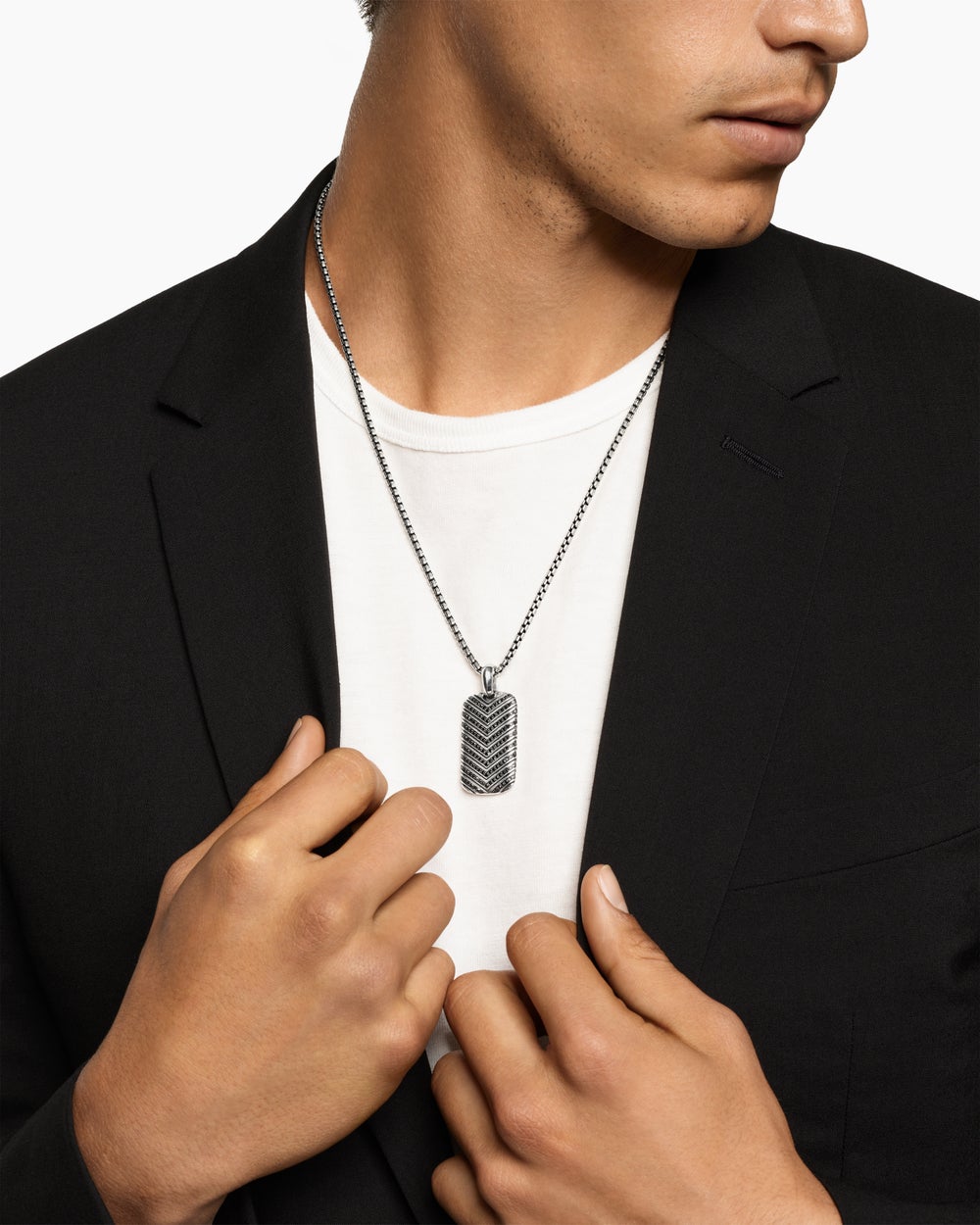 Médaille Chevron en argent sterling avec diamants noirs, 34 mm hommes