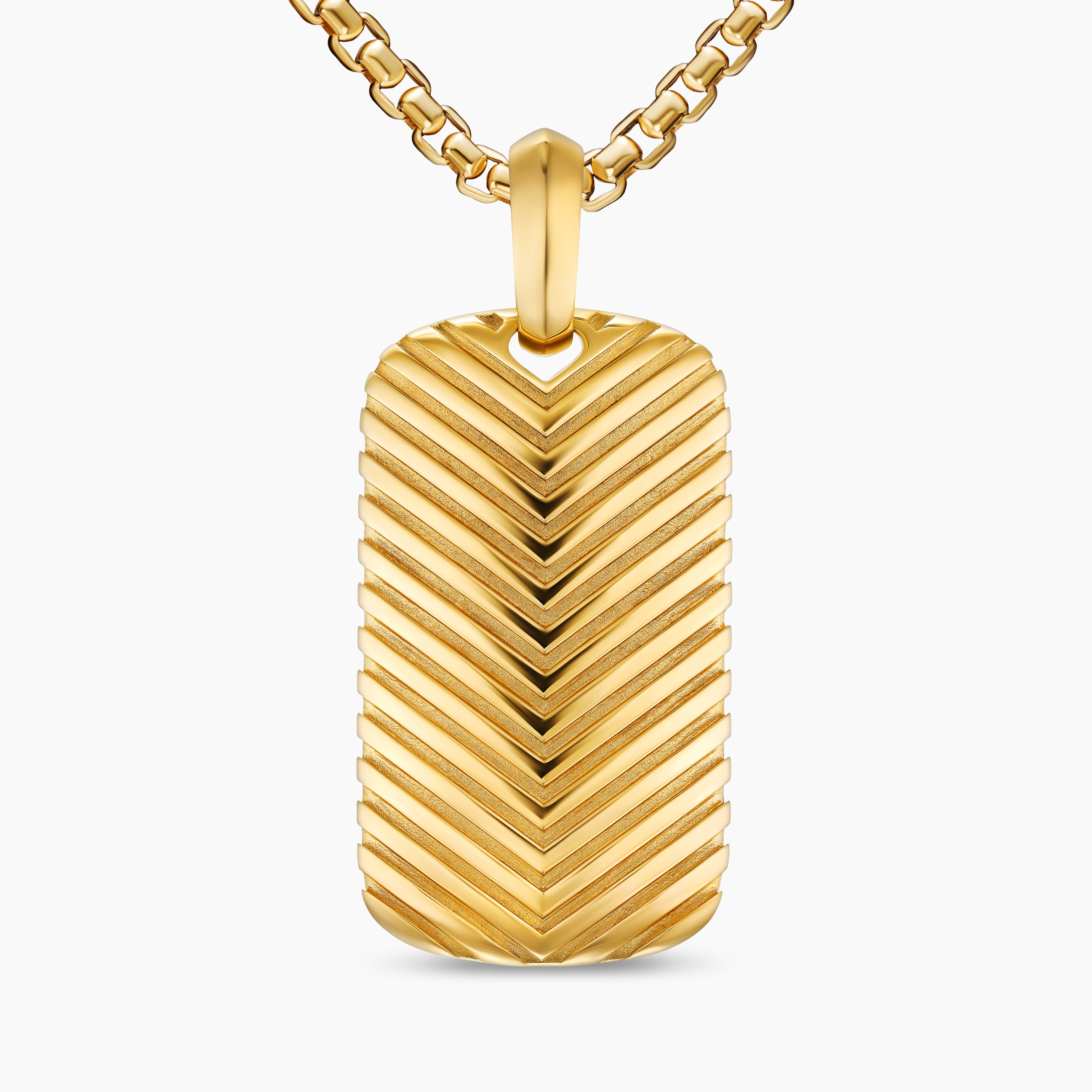 Mens Chevron Tag in 18K Yellow Gold, 34mm