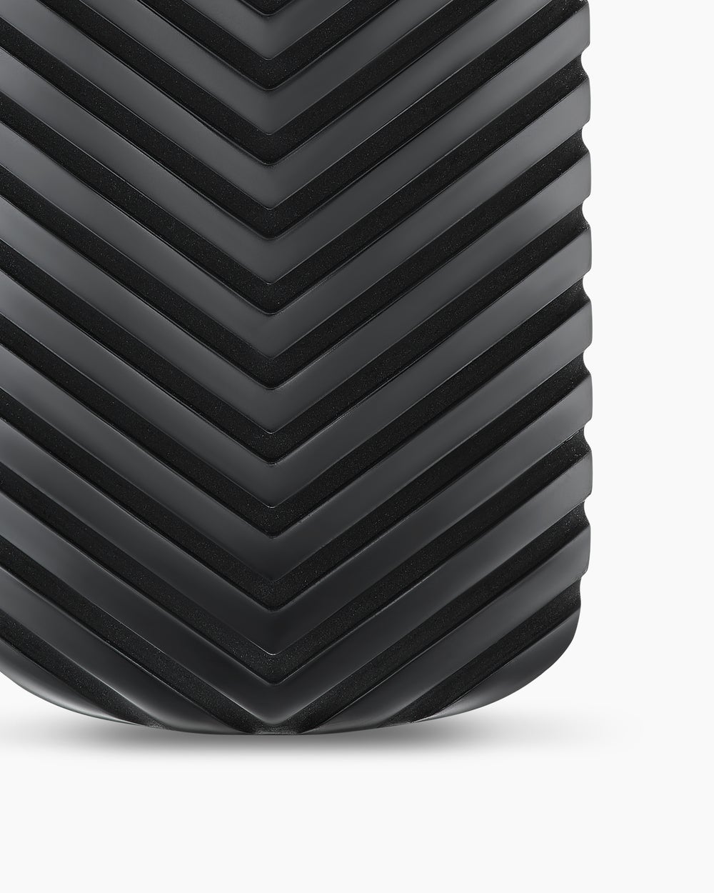 Médaille Chevron en titane noir, 34 mm homme