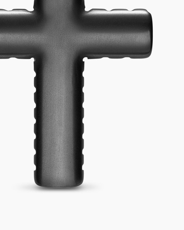 Pendentif à croix Chevron pour en titane noir avec diamants, 36 mm