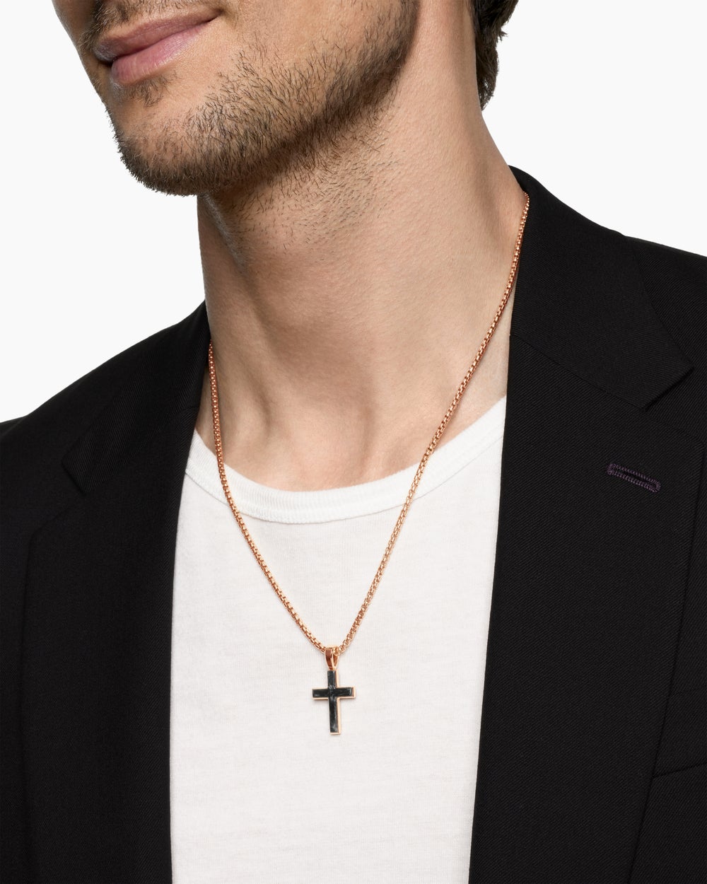 Amulette croix en or rose 18 carats avec Forged Carbon, 24 mm hommes