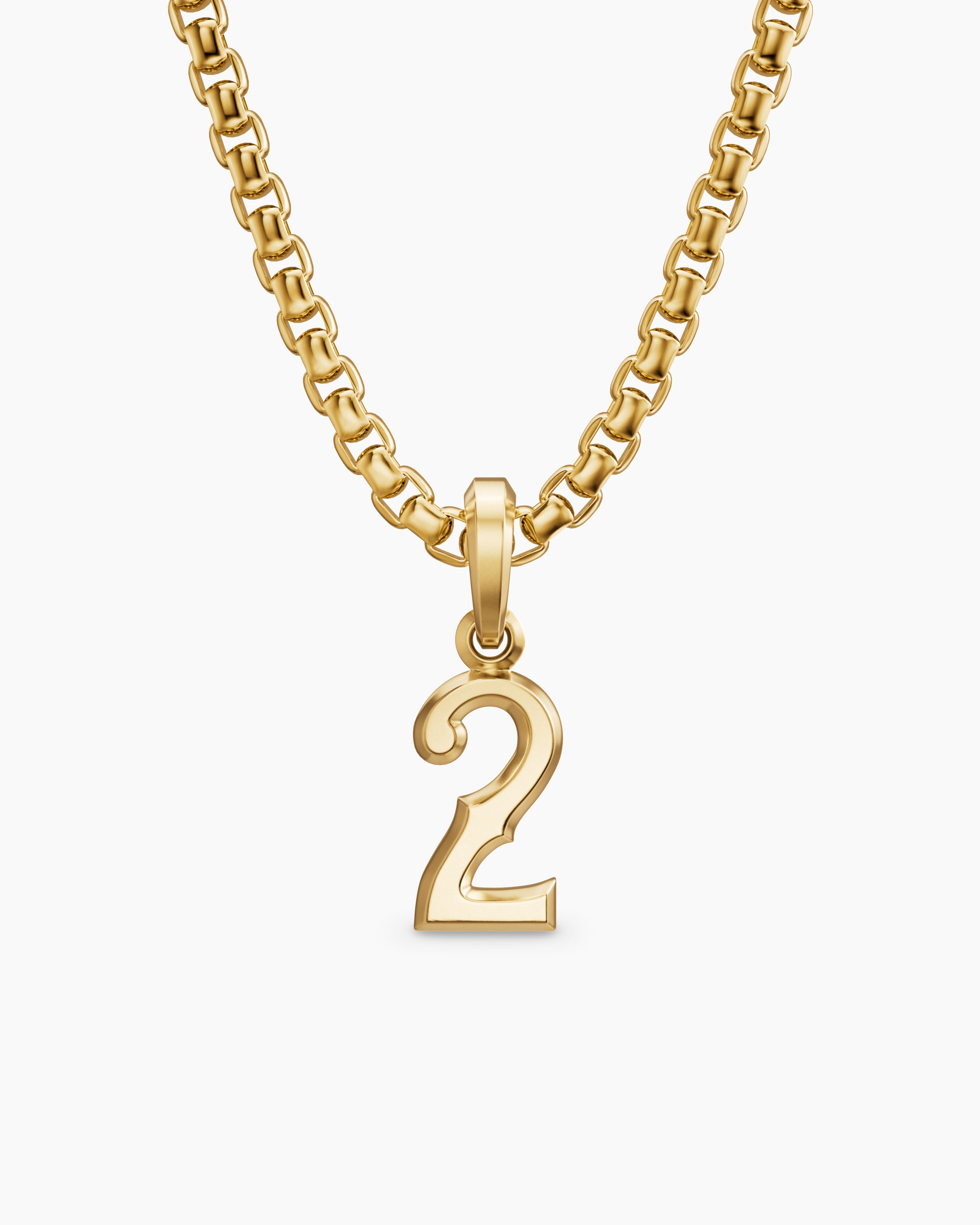 Mens Number Two Amulet in 18K Yellow Gold, 14.8mm
