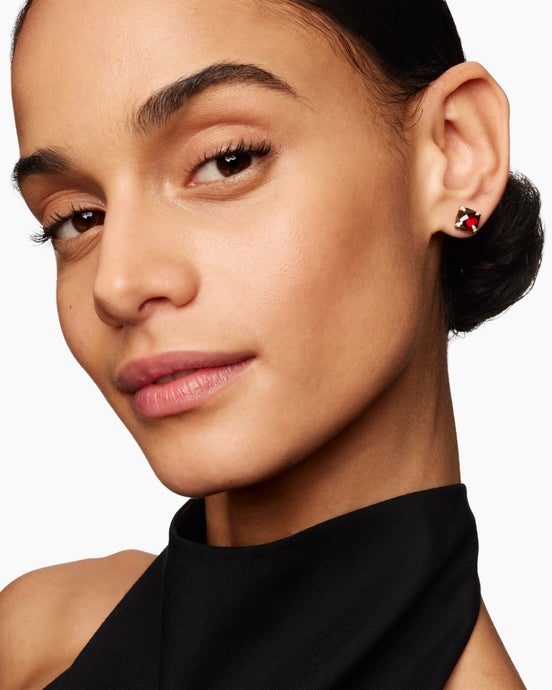 Chatelaine® Stud Earrings in 18K Yellow Gold with Garnet and Diamonds, 8mm