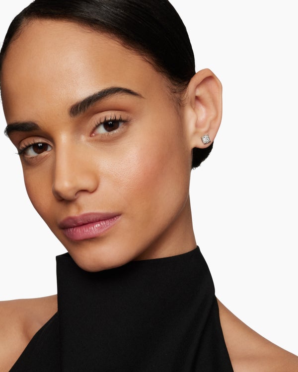 Petite Chatelaine® Stud Earrings in Sterling Silver with Pavé Diamonds, 6.5mm