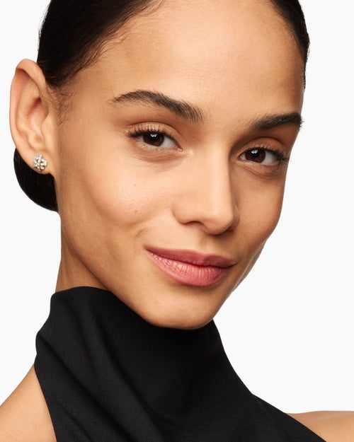 Womens Pavé Crossover Stud Earrings in 18K Yellow Gold with Diamonds, 9mm