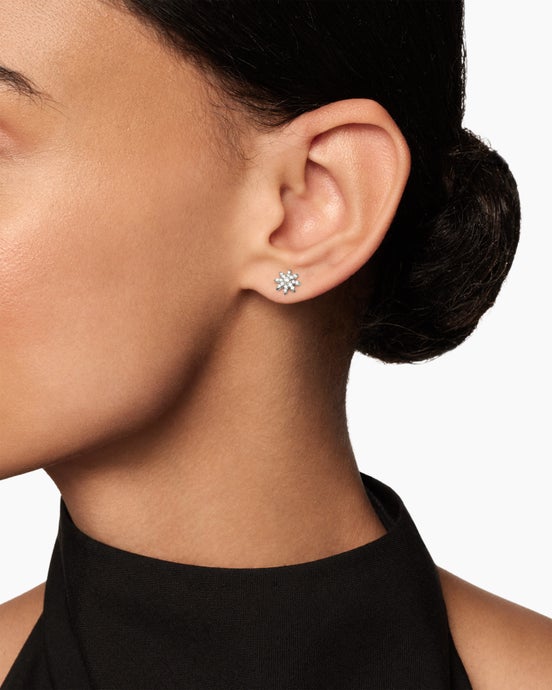 Petite Starburst Stud Earrings in 18K White Gold with Diamonds, 7.5mm