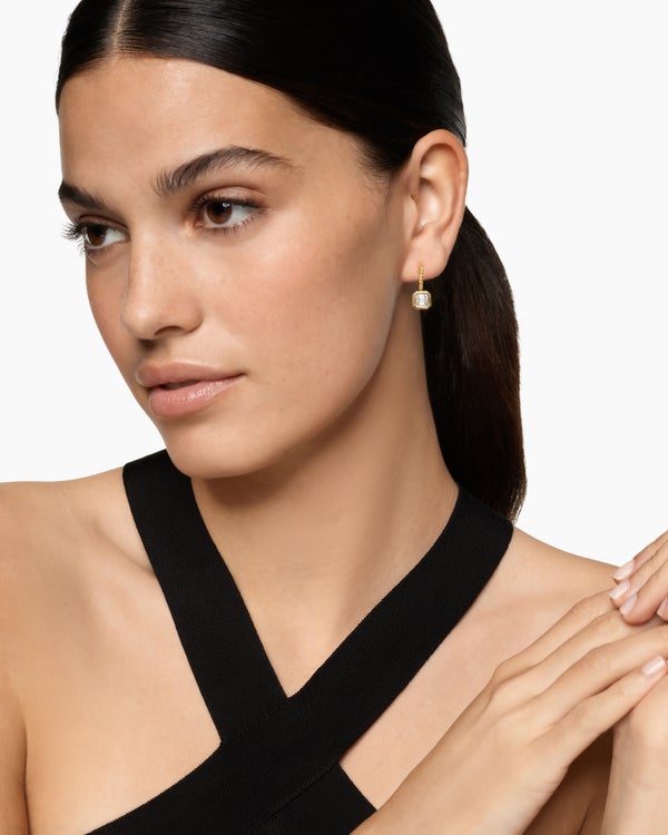 Illusion Set Drop Earrings in 18K Yellow Gold with Square Diamonds, 7.7mm