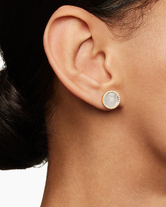 Petite DY Elements® Stud Earrings in 18K Yellow Gold with Mother of Pearl and Diamonds, 11mm