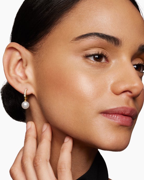 Pearl and Pavé Drop Earrings in 18K Yellow Gold with Pearls and Diamonds, 15.6mm