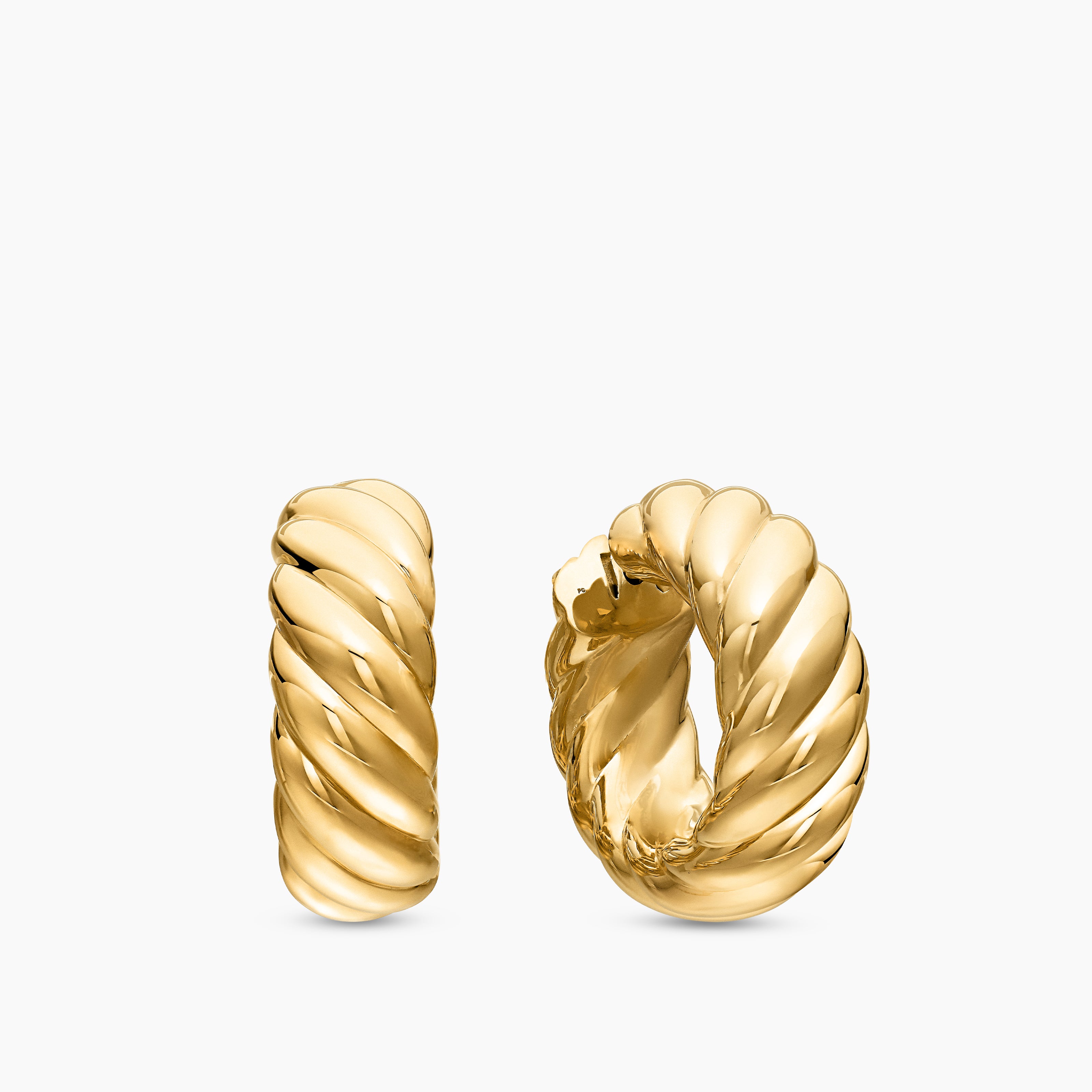 Womens Sculpted Cable Hoop Earrings in 18K Yellow Gold, 25mm