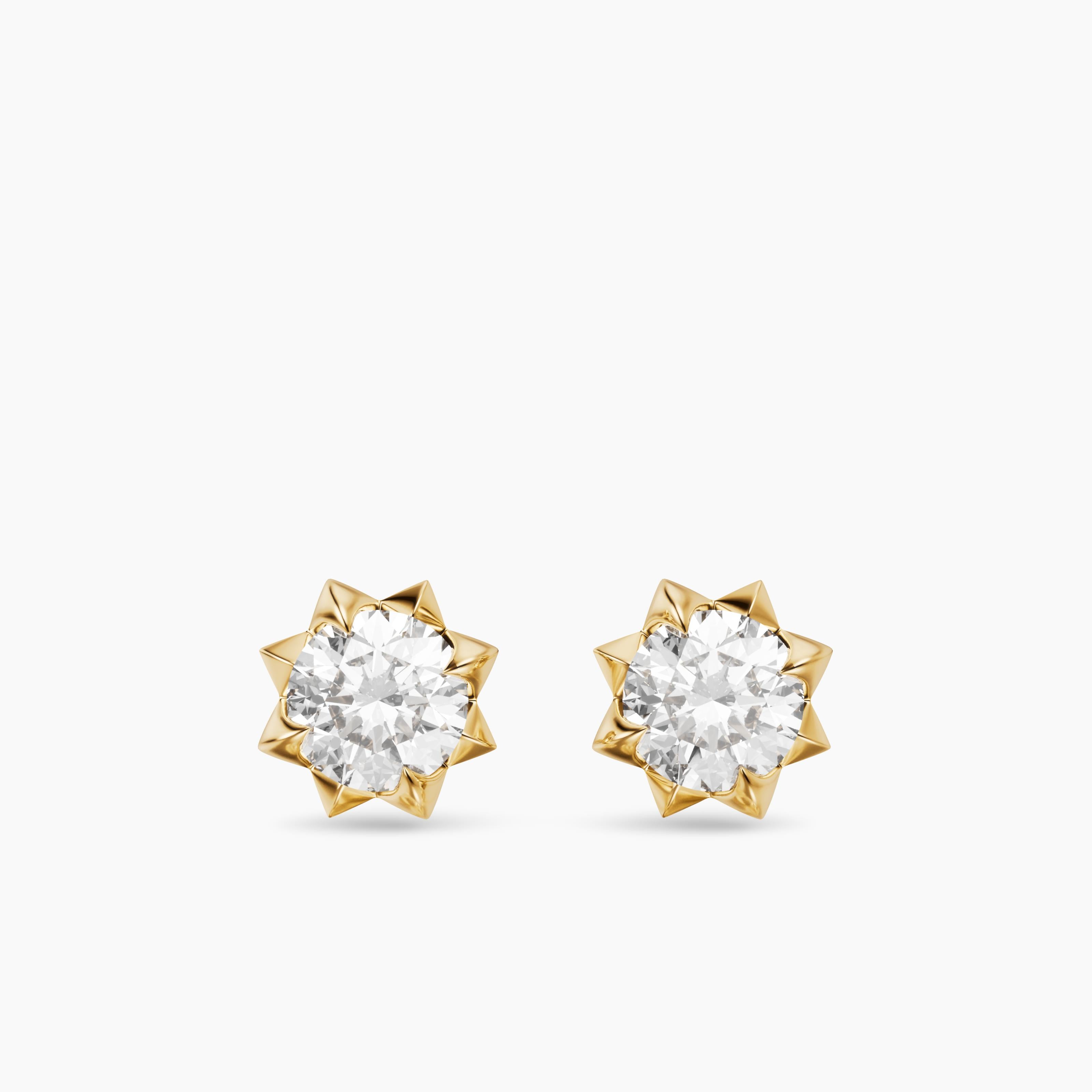 Womens Petite Pav&eacute; Stud Earrings in 18K Yellow Gold with Diamonds, 5mm